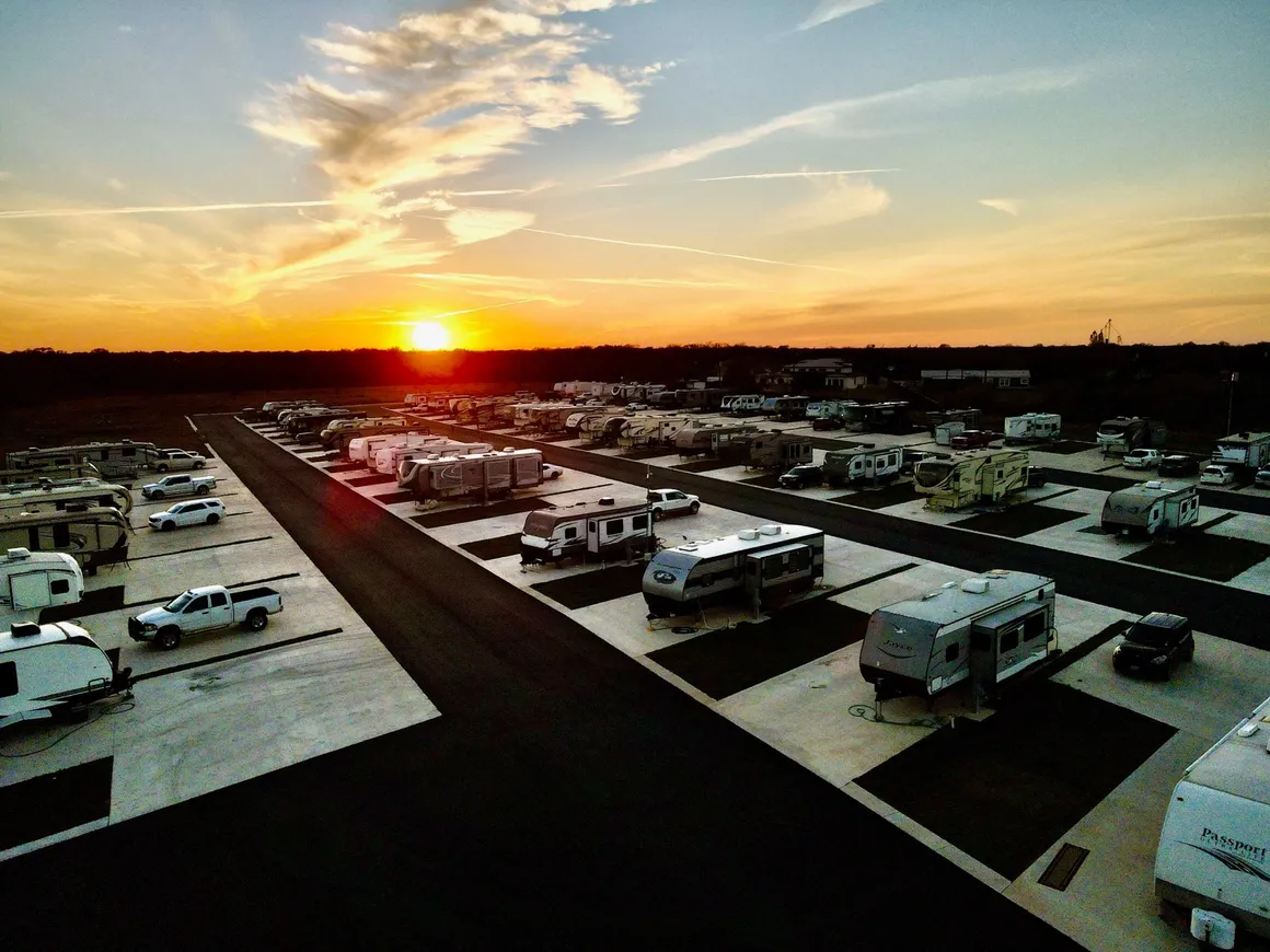 Hwy 71 RV Park and Storage